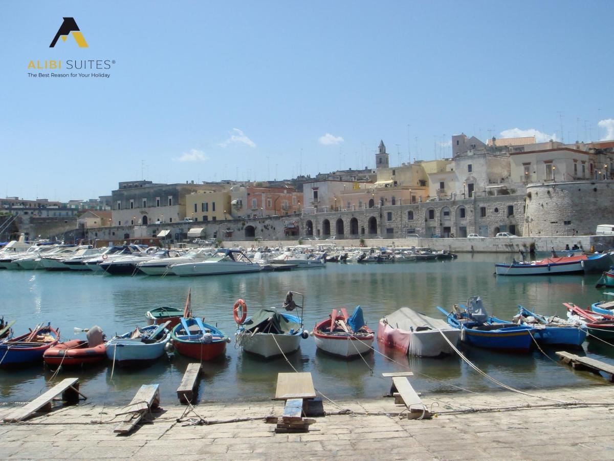 Alibi Suites Suite Museum: Gioiello Con Vista Sul Museo Archeologico Nazionale, Letto E Doccia Con Cromoterapia, Smart Tv, Wifi E A/C Ruvo di Puglia Esterno foto